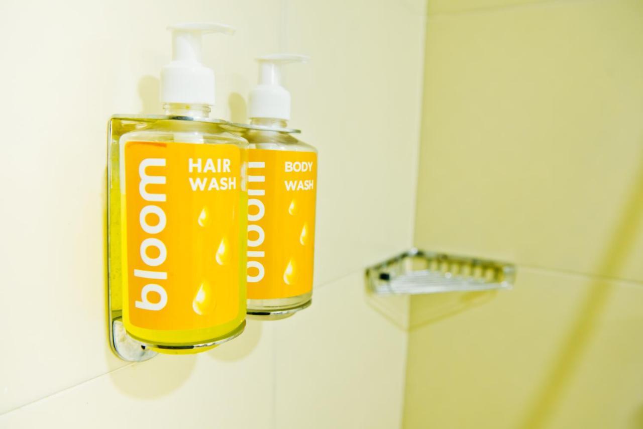 Bloom Hotel - Golf Course Road, Sector 43 Gurgaon Buitenkant foto