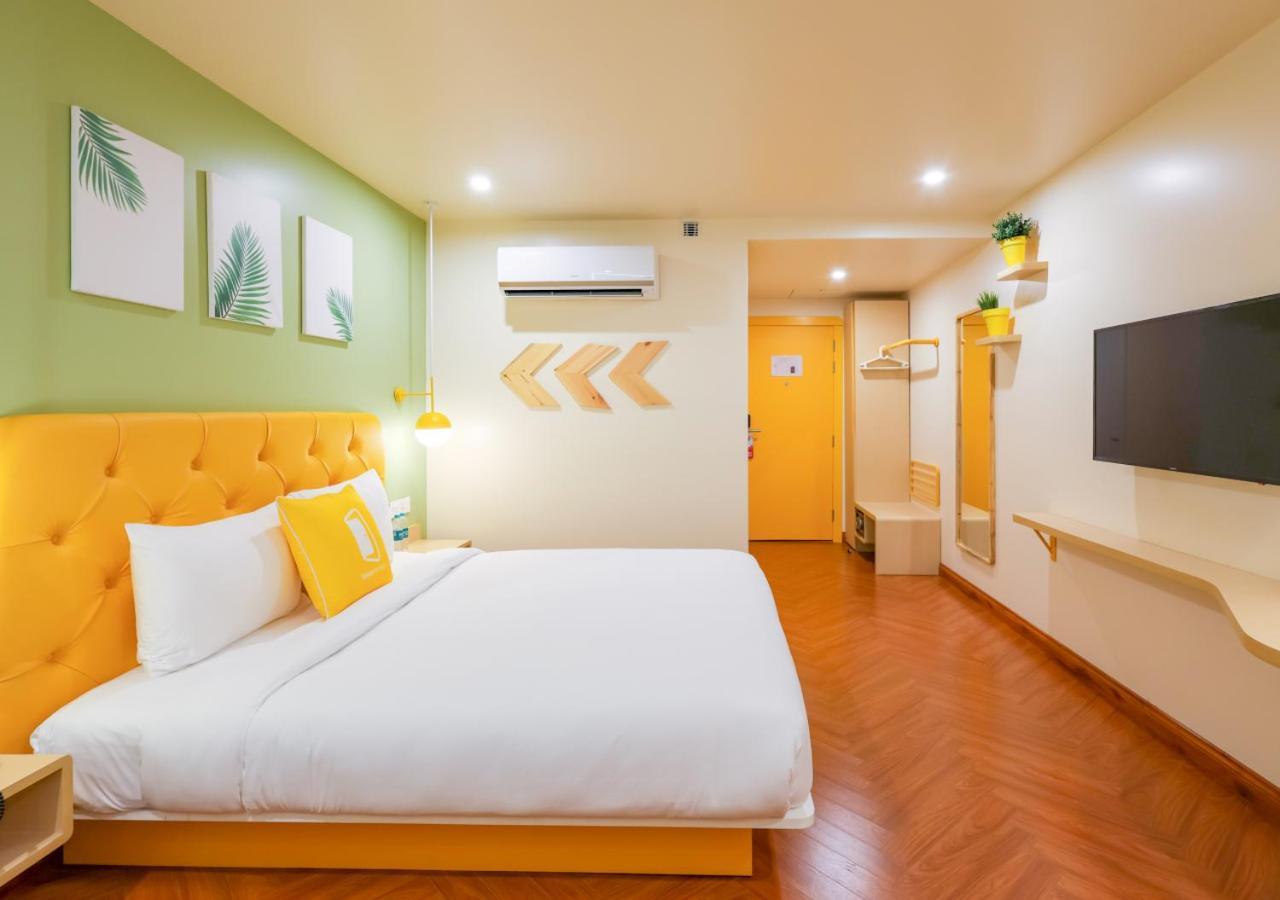 Bloom Hotel - Golf Course Road, Sector 43 Gurgaon Buitenkant foto
