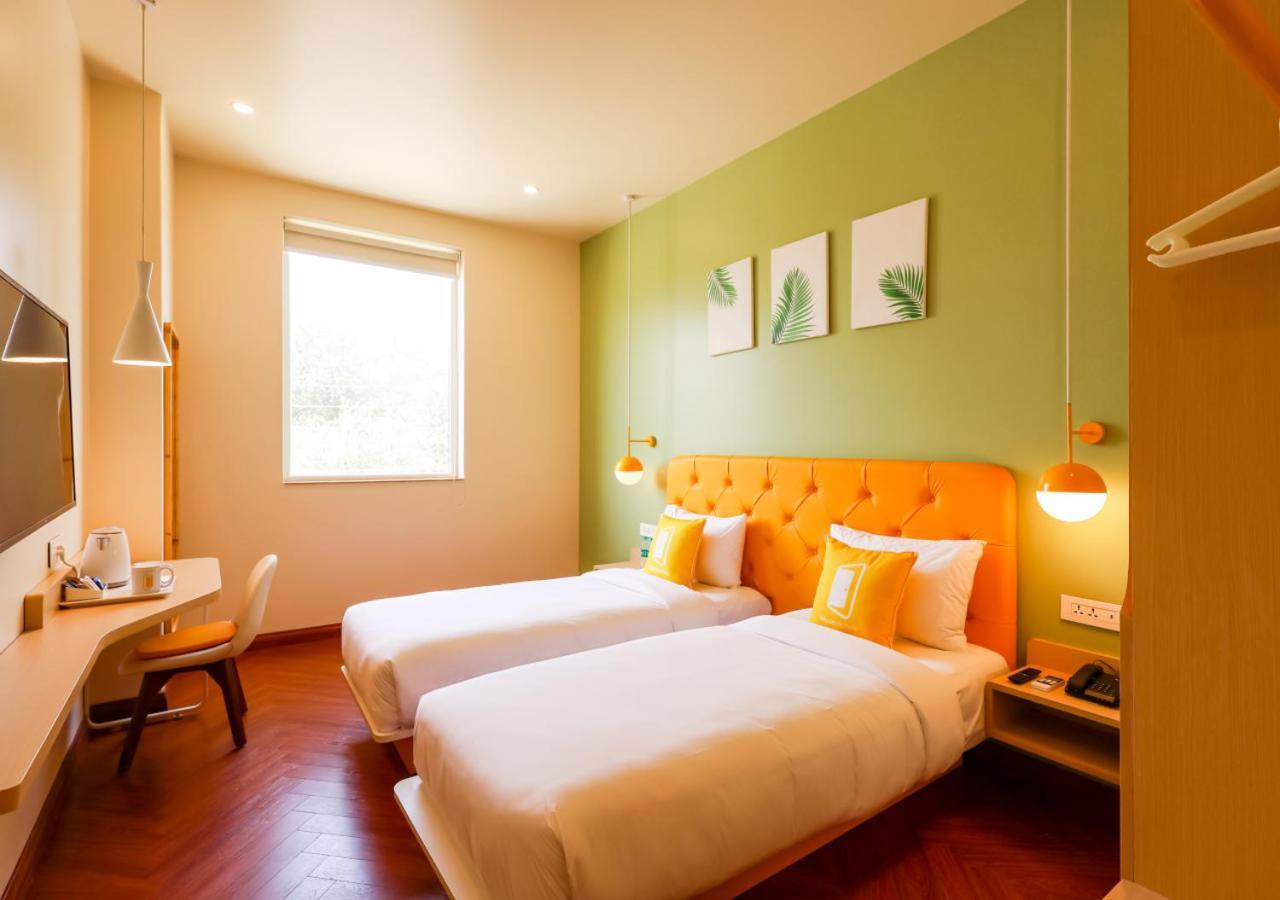 Bloom Hotel - Golf Course Road, Sector 43 Gurgaon Buitenkant foto